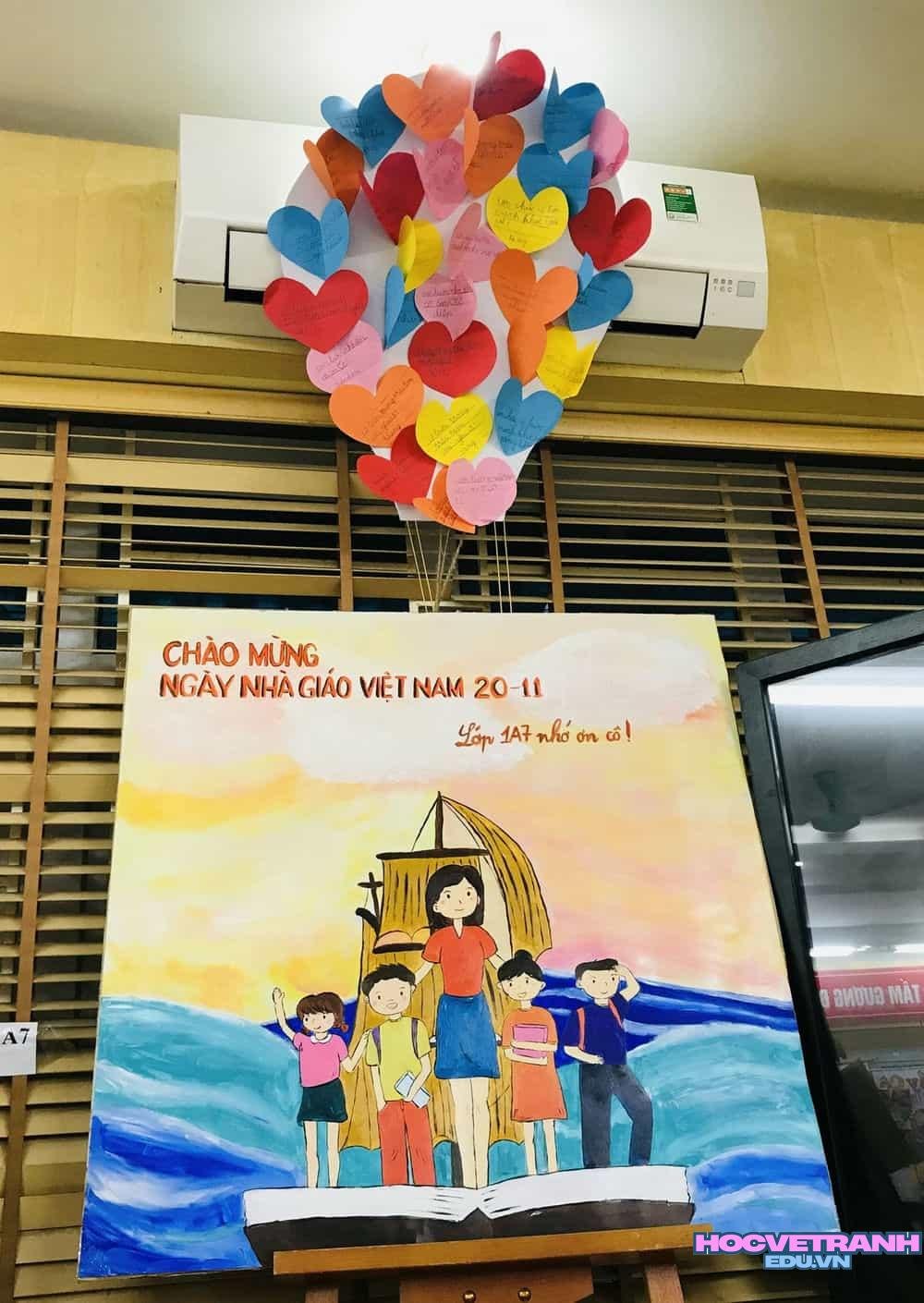 Vẽ tranh 20 11 lễ