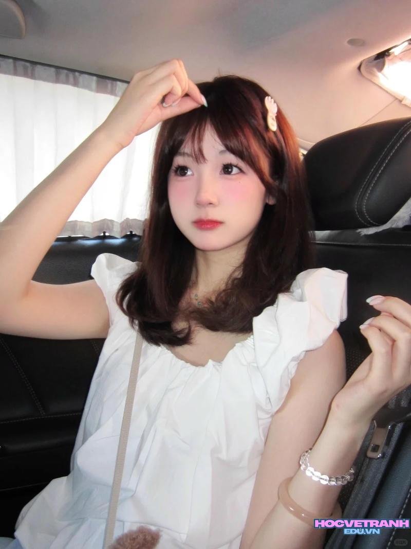 Ảnh ảnh gái 2k6 sắc nét