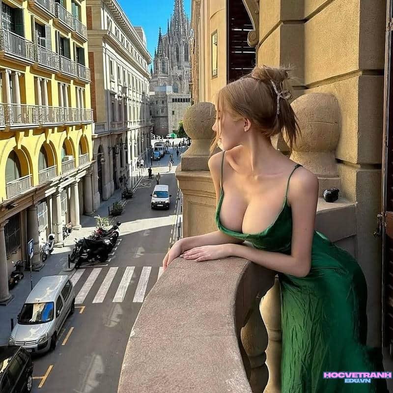 Ảnh ảnh gái siêu vú to sắc nét