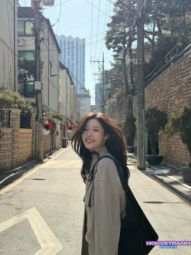 Ảnh ảnh gái xinh cười sắc nét