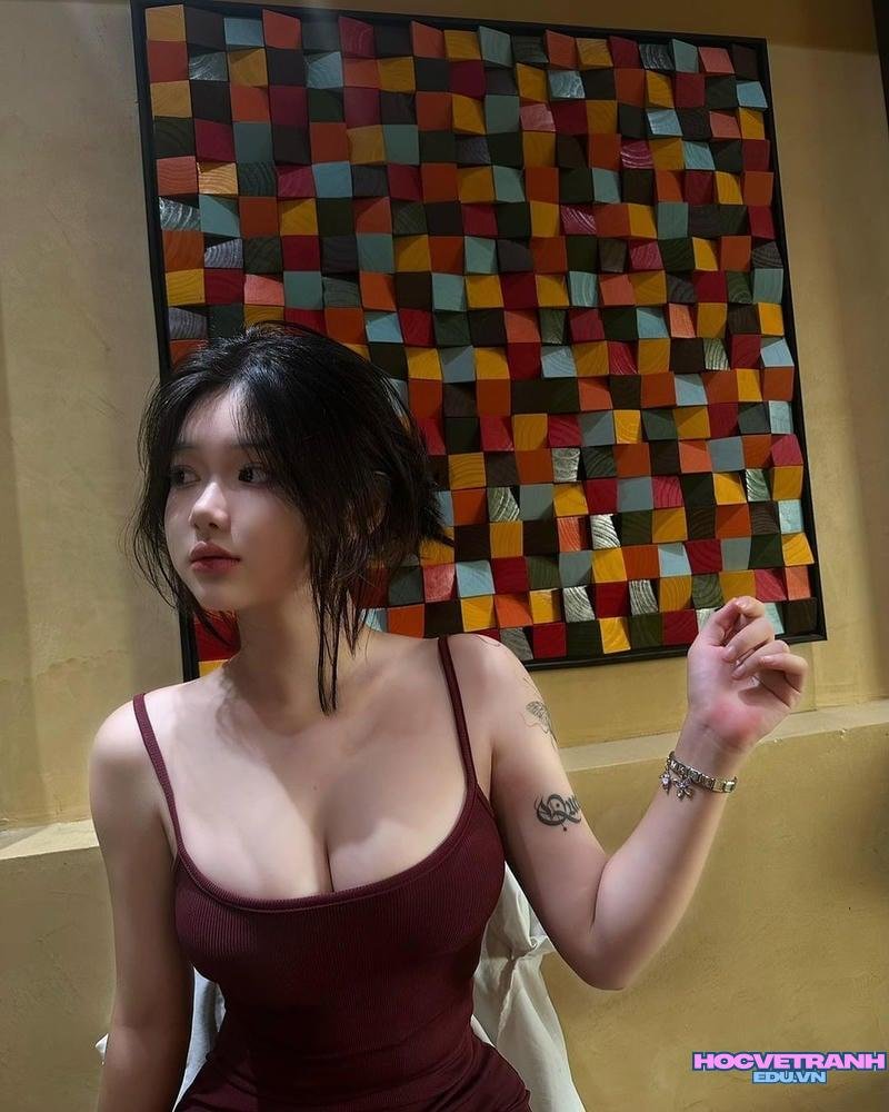 Bộ ảnh gái xinh ngực khủng cuốn hút