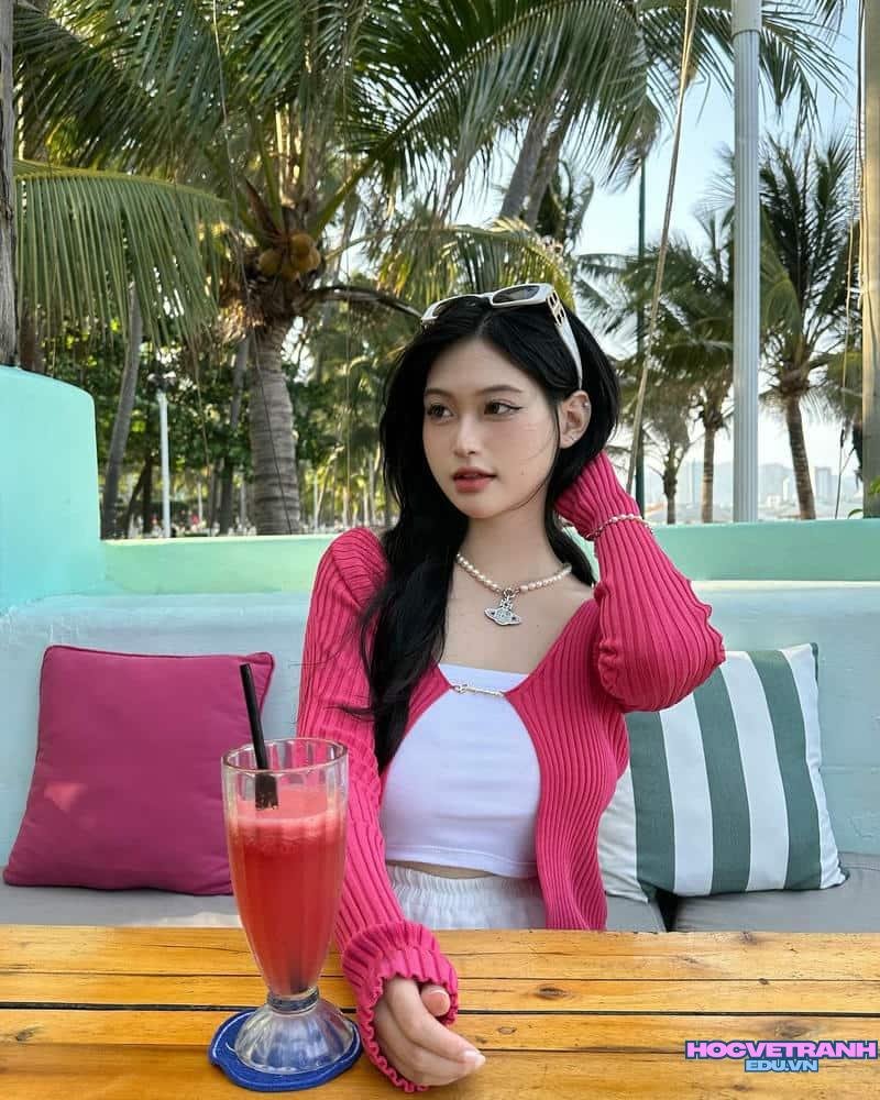 Loạt ảnh gái xinh mặc pinky độc quyền