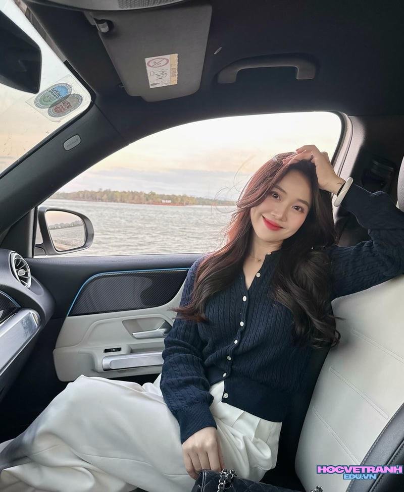 Loạt hình gái xinh cuốn hút