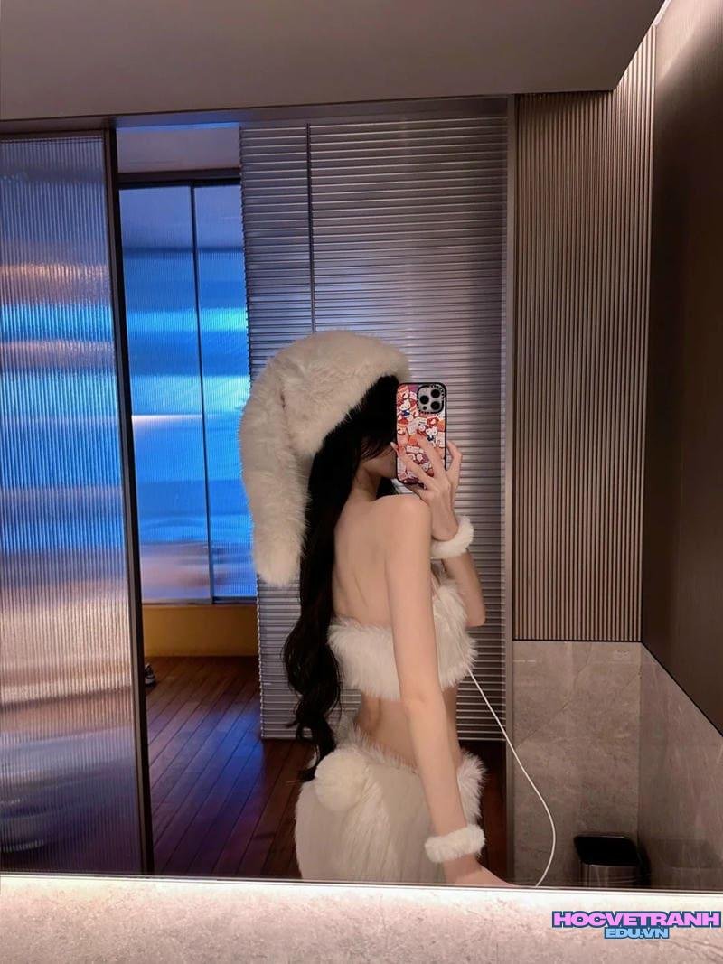 Ngắm ảnh gái xinh quay lưng miễn phí