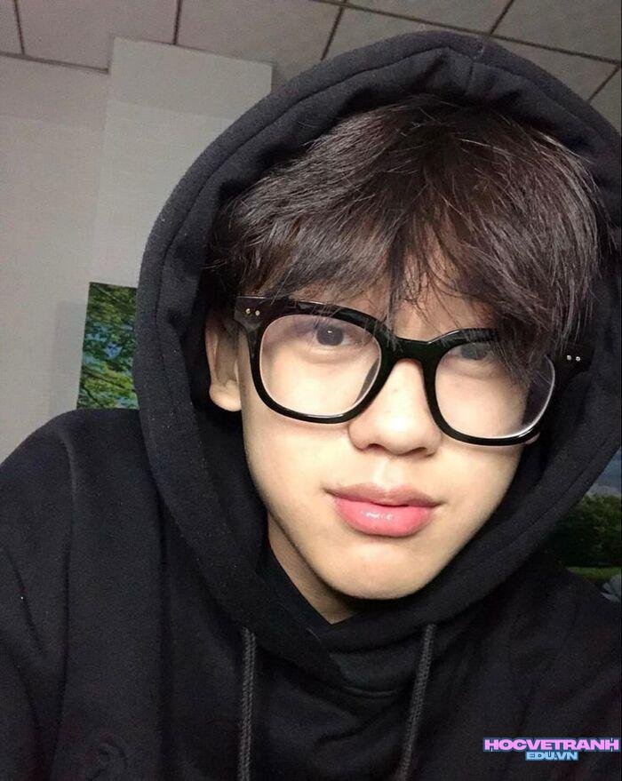 ảnh trai đẹp 13 tuổi ánh mắt trong sáng