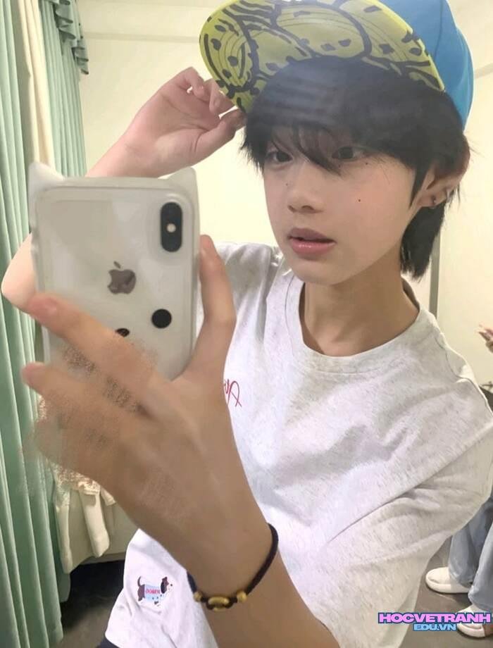 ảnh trai đẹp 13 tuổi outfit học sinh