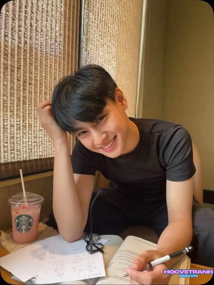 ảnh trai đẹp 14 tuổi style năng động