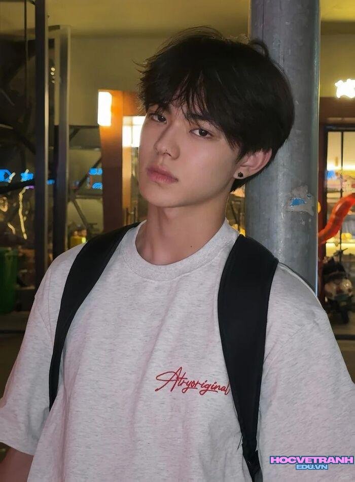 ảnh trai đẹp 18 tuổi thần thái nổi bật