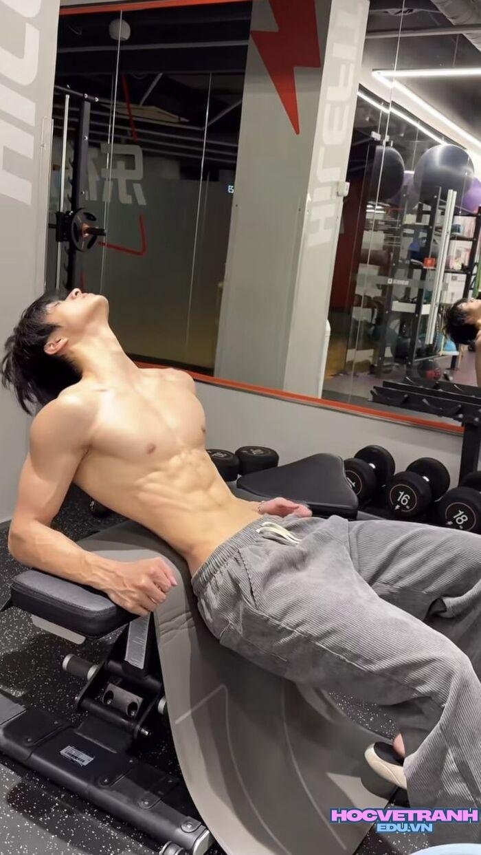 ảnh trai đẹp 6 múi body chuẩn fitness