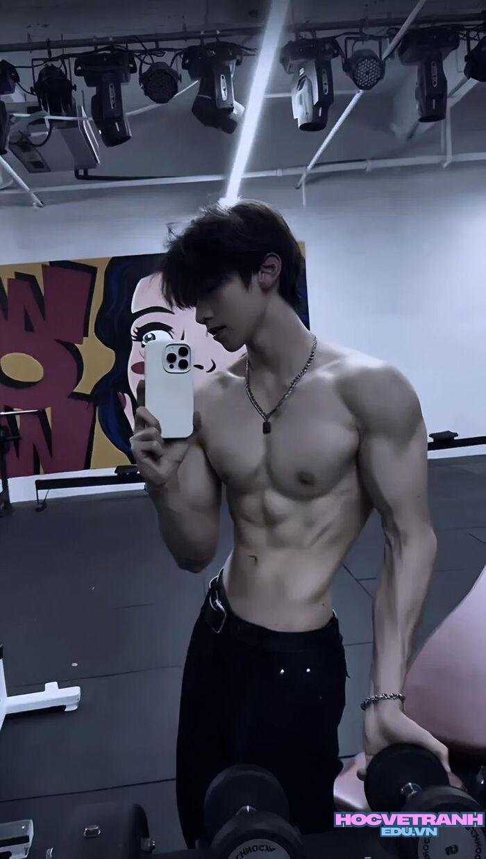 ảnh trai đẹp 6 múi vóc dáng mạnh mẽ