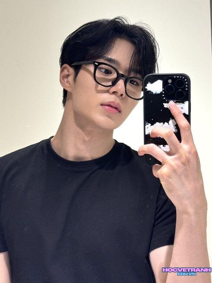 ảnh trai đẹp 9x ánh nhìn lạnh lùng