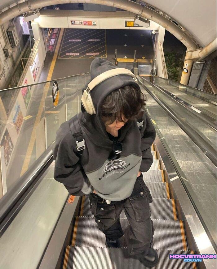 ảnh trai đẹp che mặt chụp ảnh selfie