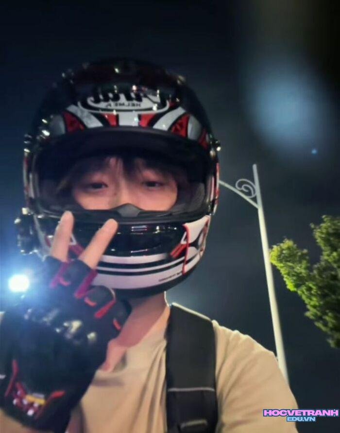 ảnh trai đẹp che mặt phong cách cuốn hút