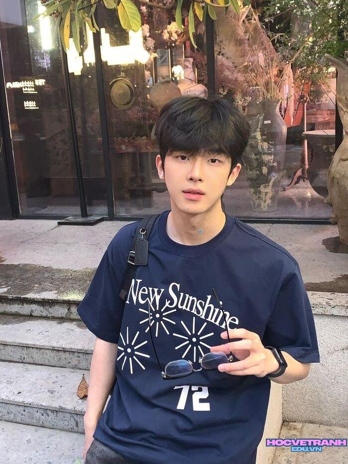 ảnh trai đẹp dễ thương ánh mắt trong sáng