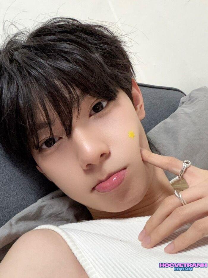 ảnh trai đẹp k10 ánh mắt cuốn hút cute