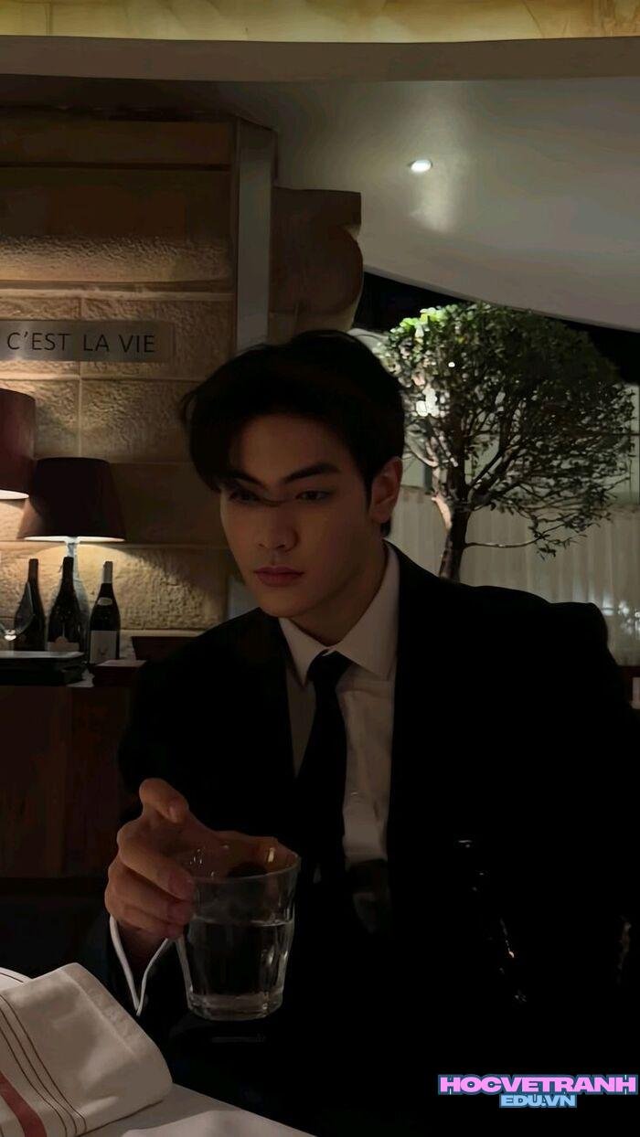 ảnh trai đẹp mặc vest ánh nhìn cuốn hút