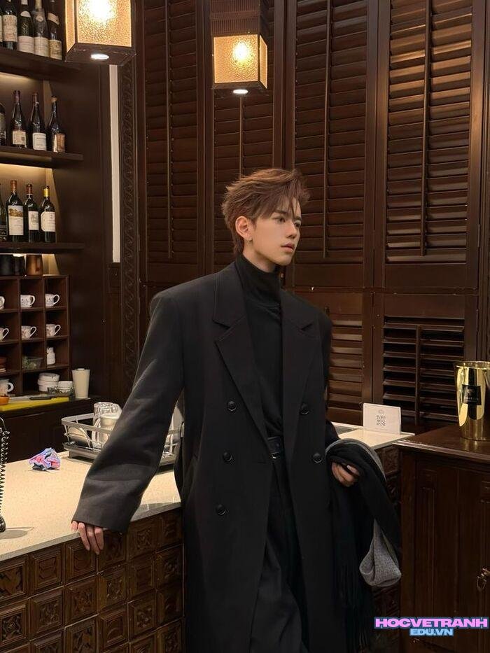 ảnh trai đẹp mặc vest phong cách hiện đại