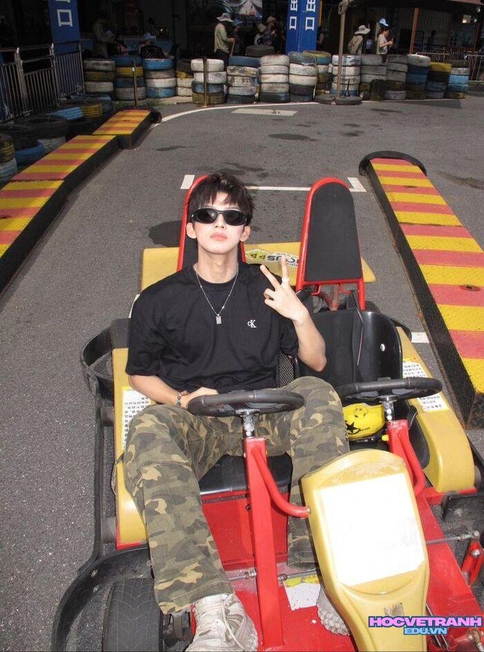 ảnh trai trung quốc ánh mắt cuốn hút