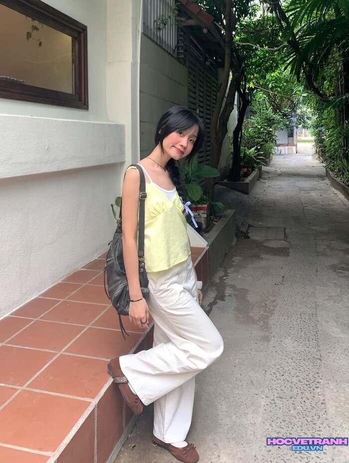 gái xinh 2k phong cách đơn giản