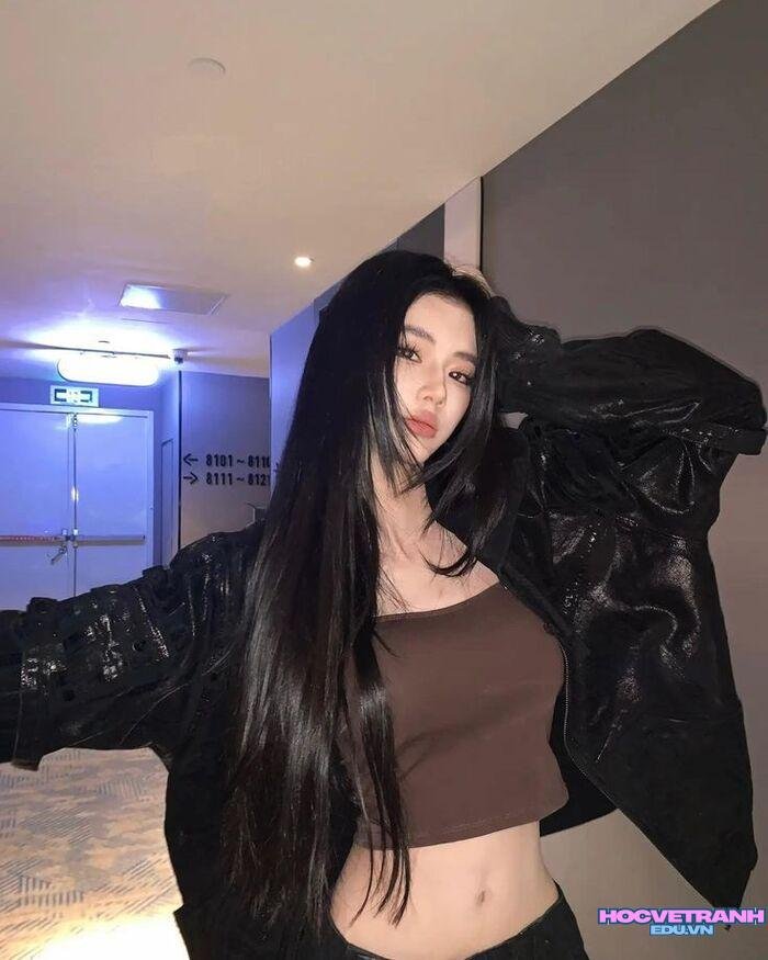 gái xinh 2k3 góc nghiêng đẹp