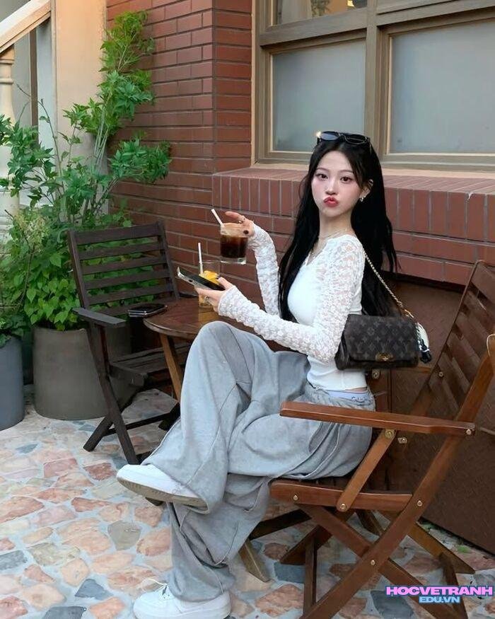 gái xinh 2k3 gương mặt xinh