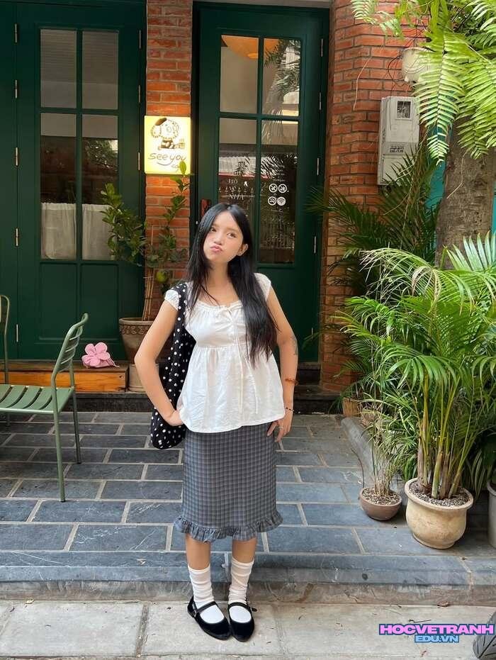 gái xinh 2k4 style nhẹ nhàng