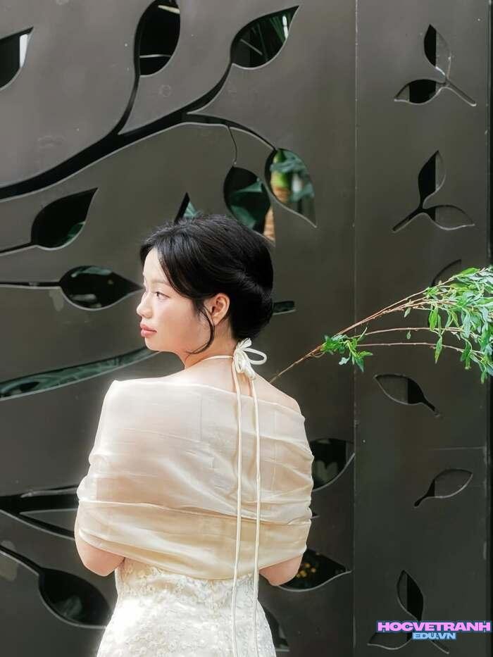 gái xinh 2k4 thần thái nhẹ nhàng