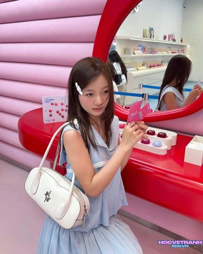 gái xinh 2k5 gương mặt đáng yêu