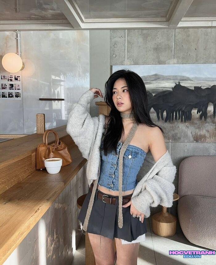 gái xinh 9x style đơn giản