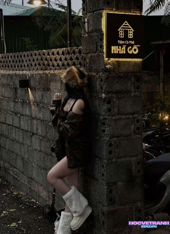 gái xinh buồn cô đơn