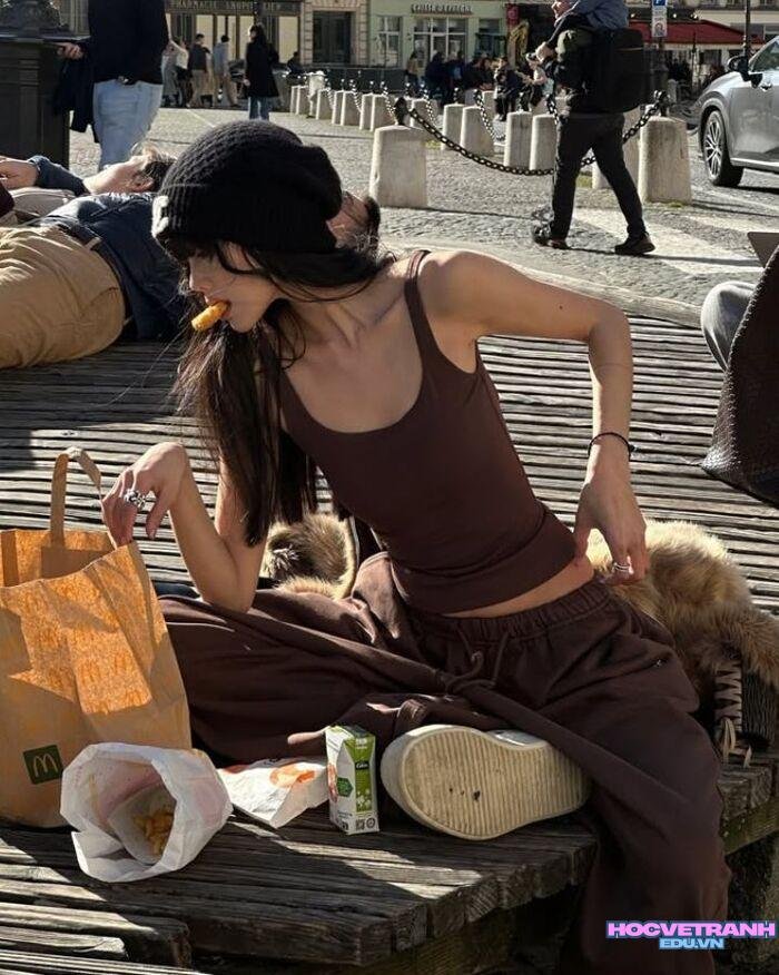 gái xinh buồn vibe buồn