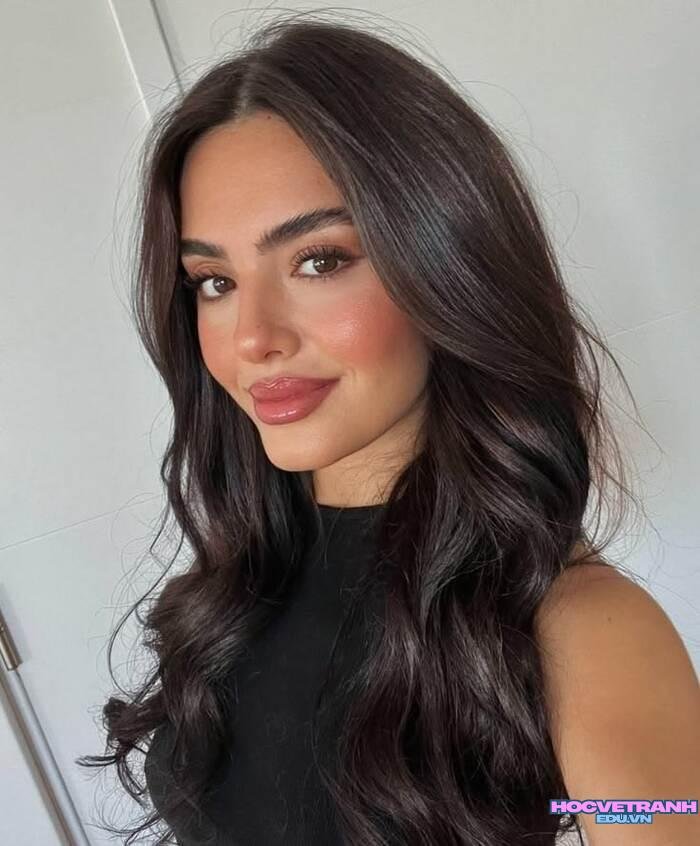 gái xinh châu âu góc mặt đẹp