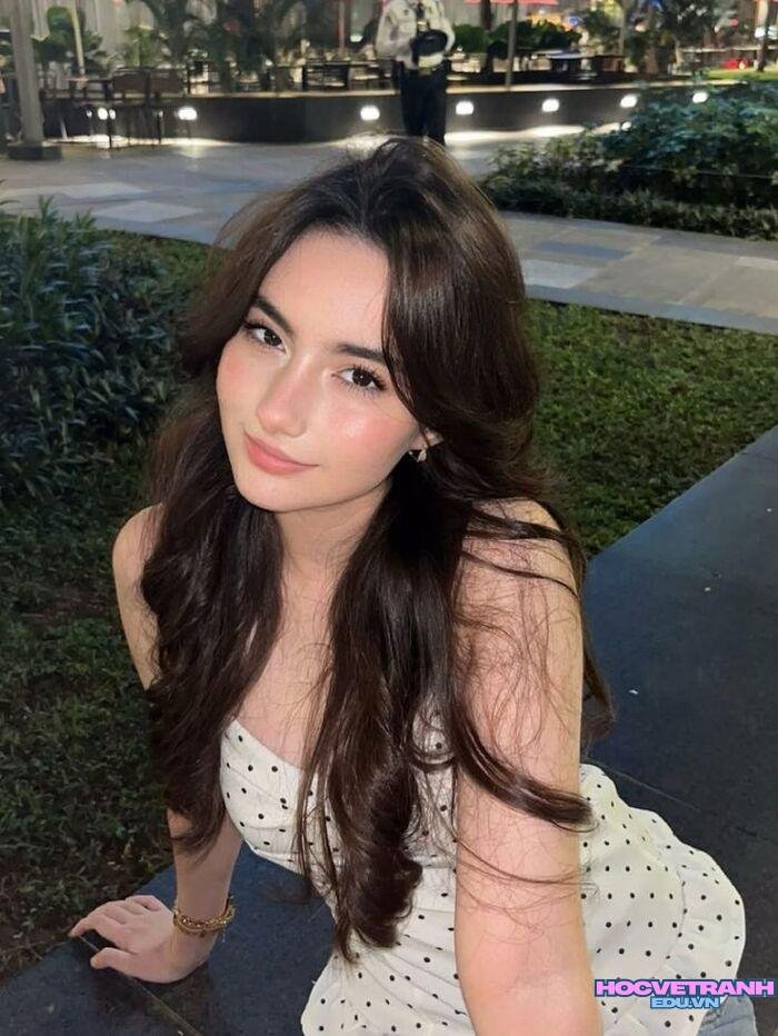 gái xinh châu âu phong cách thanh lịch