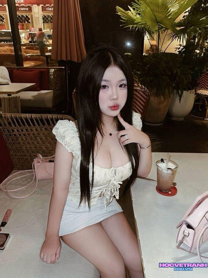 gái xinh hở hang style cá tính