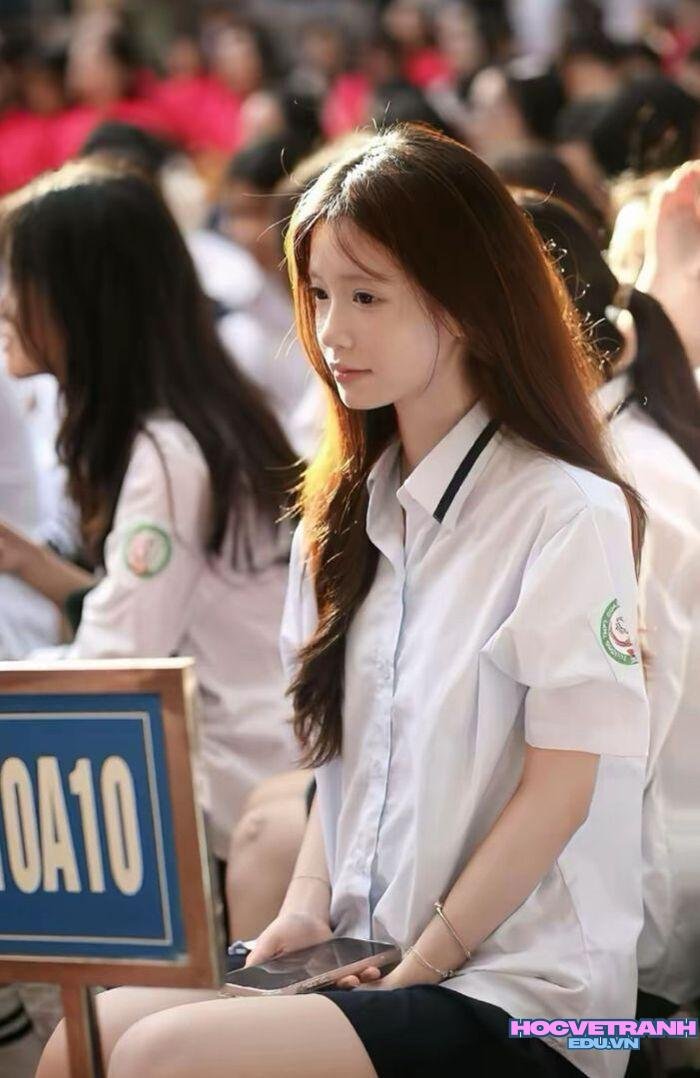 gái xinh học sinh mặc đồng phục