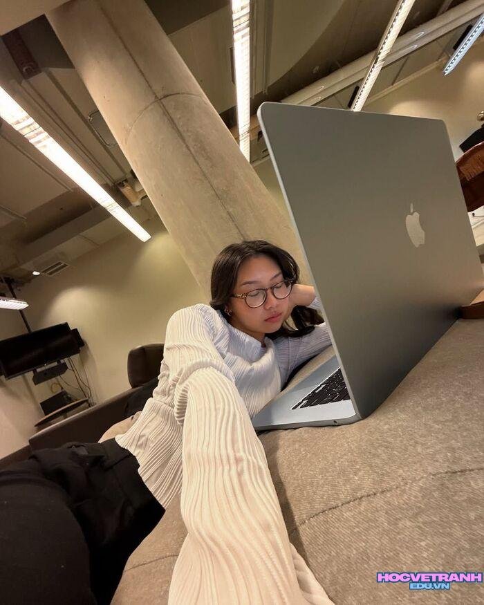 gái xinh học sinh nhìn đáng yêu