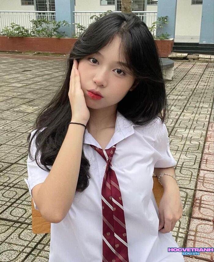 gái xinh học sinh style đơn giản