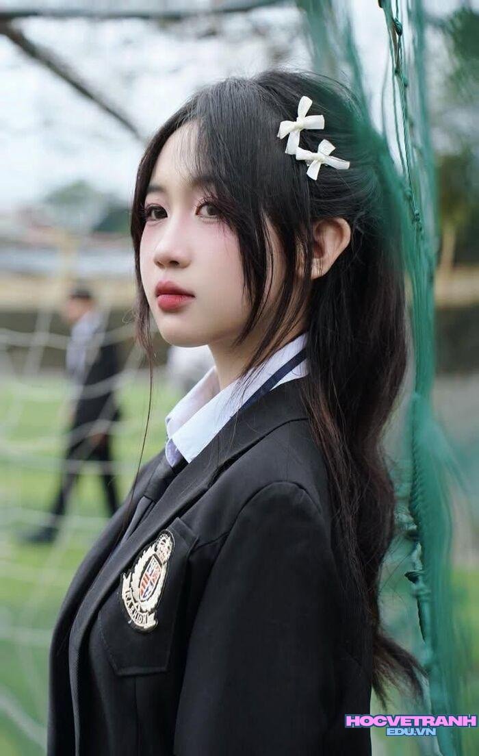 gái xinh học sinh tóc dài