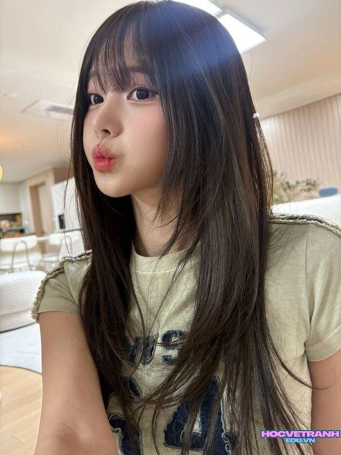 gái xinh tóc dài phong cách dịu dàng