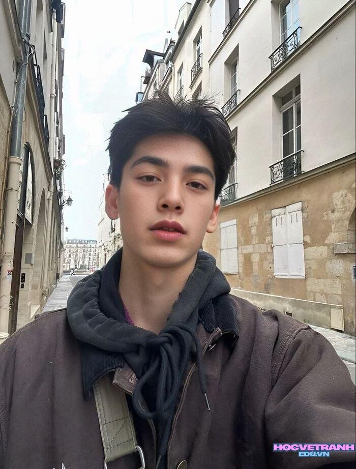 trai đẹp douyin ánh mắt cuốn hút