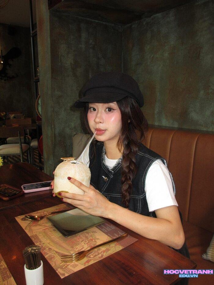 ảnh Hàn Hằng đẹp tươi tắn