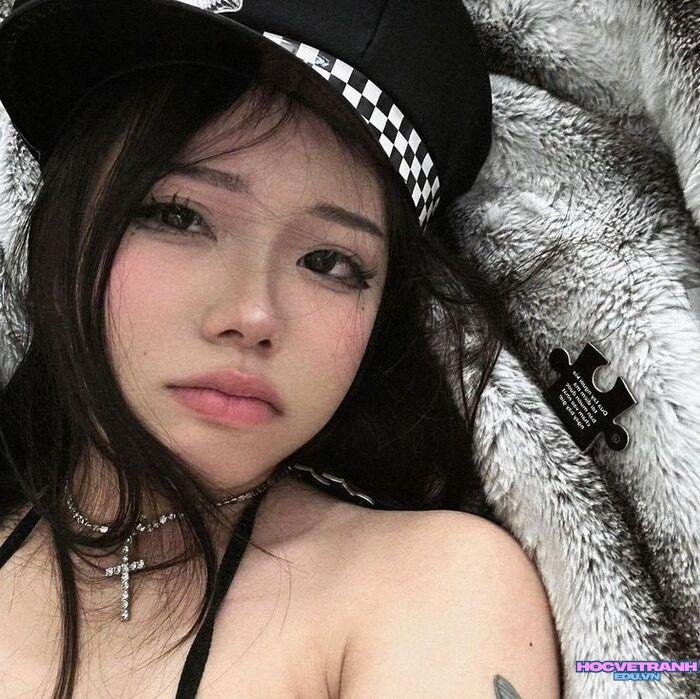 ảnh Hương Tịt đẹp dịu dàng