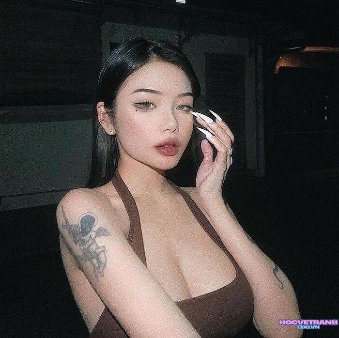 ảnh Hương Tịt đẹp năng động