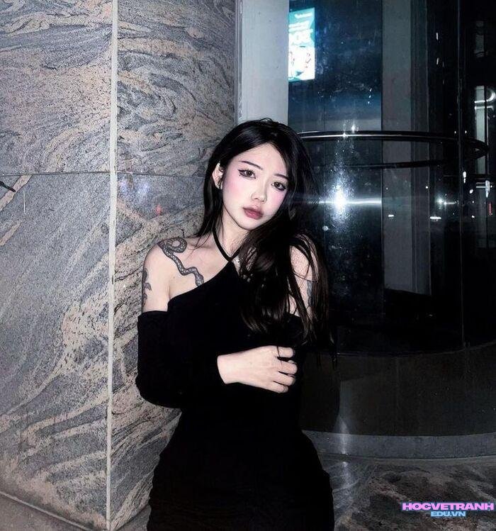 ảnh Hương Tịt đẹp rạng rỡ