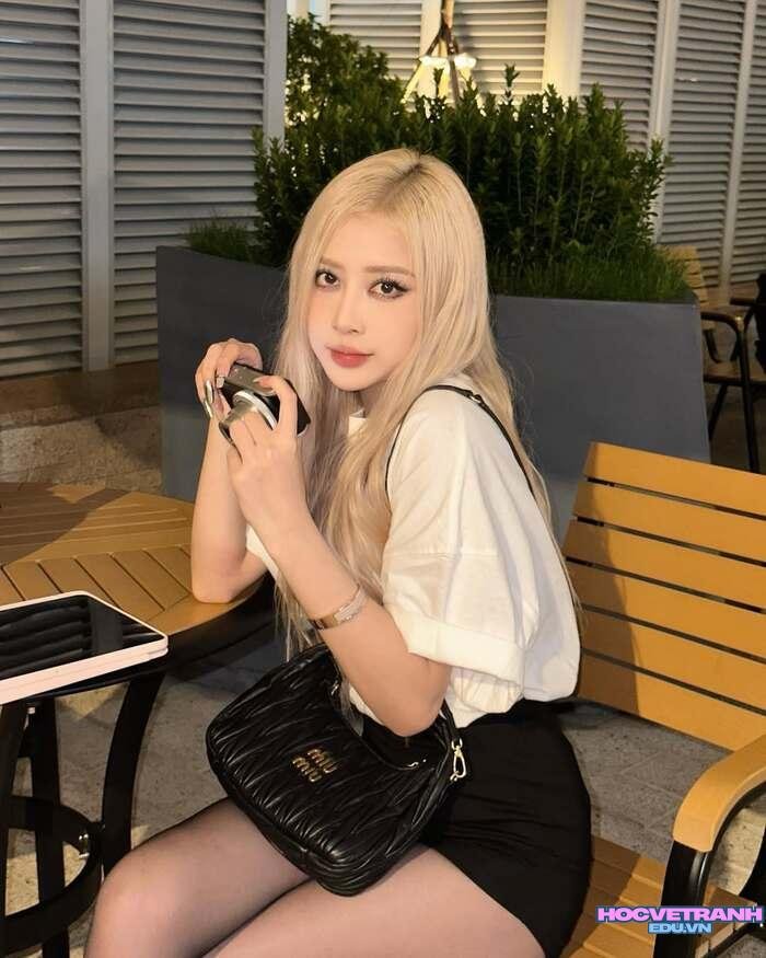 ảnh Lê Huyền Diệu đẹp thần thái