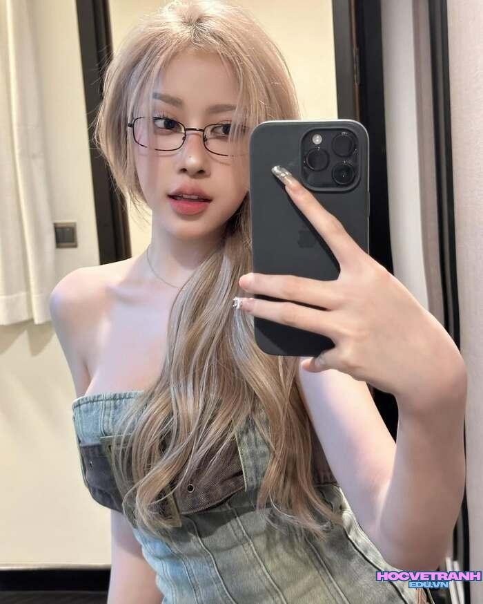 ảnh Lê Huyền Diệu đẹp trong trẻo