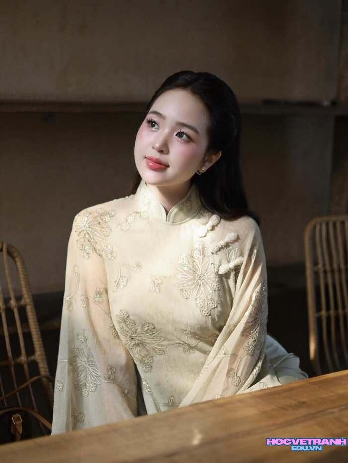 ảnh Lê Phương Anh đẹp tinh khôi