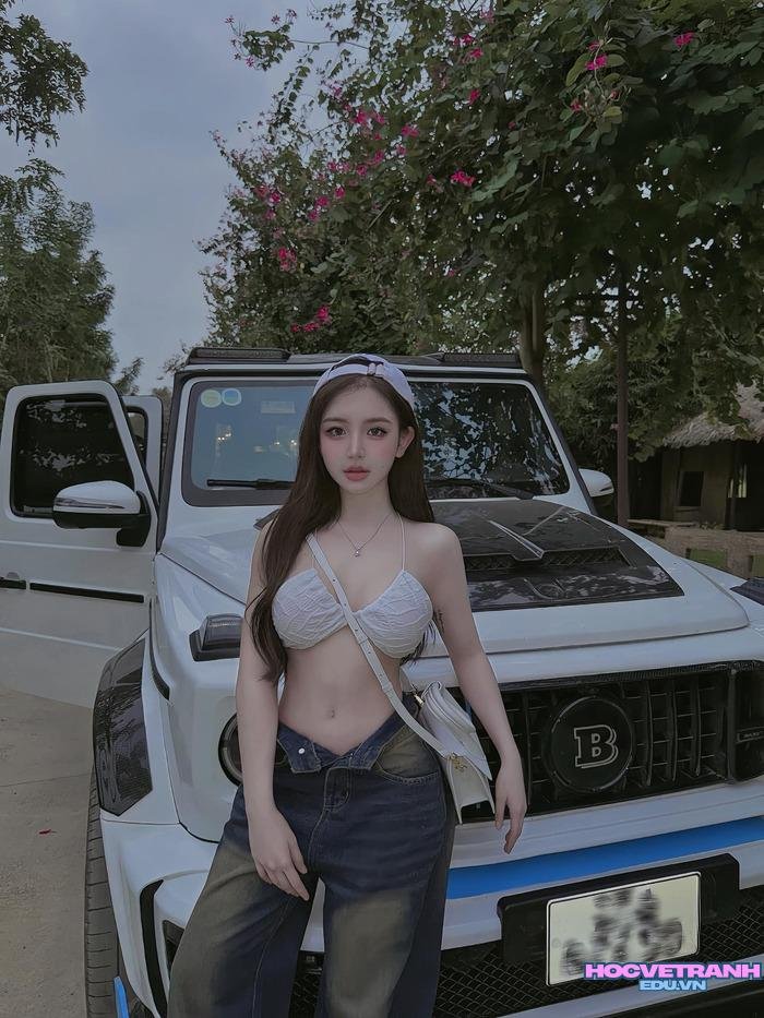 ảnh Trần Huyền Châu đẹp đáng yêu