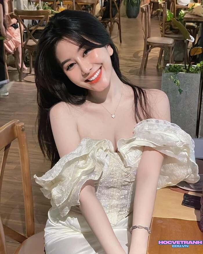 ảnh Võ Ngọc Trân đẹp cuốn mắt