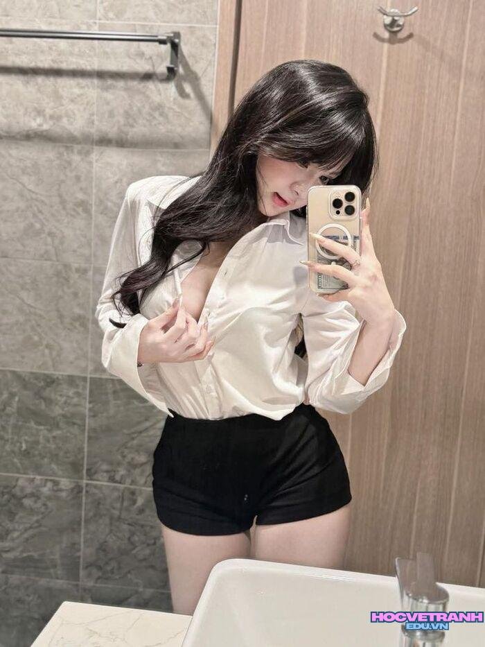 ảnh gái múp đẹp cuốn hút